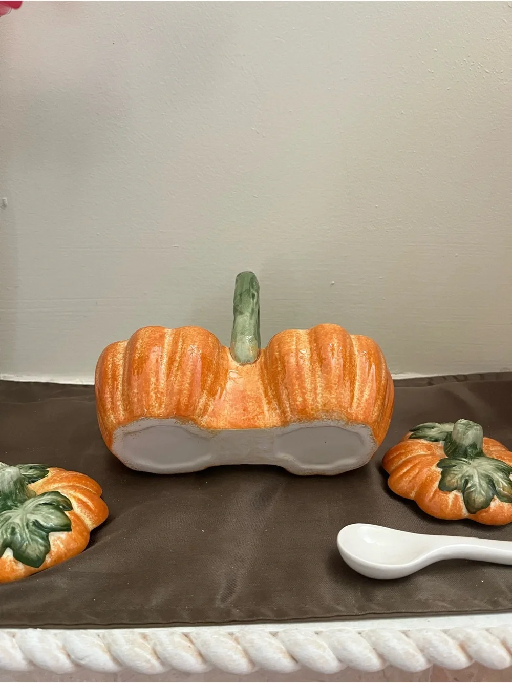 N/A decorative ceramic